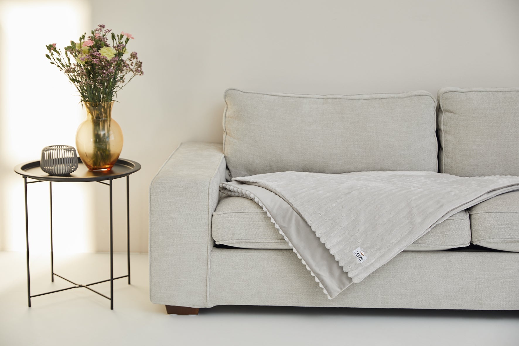 VÄRME Wide-Wale Cord Cuddle Blanket