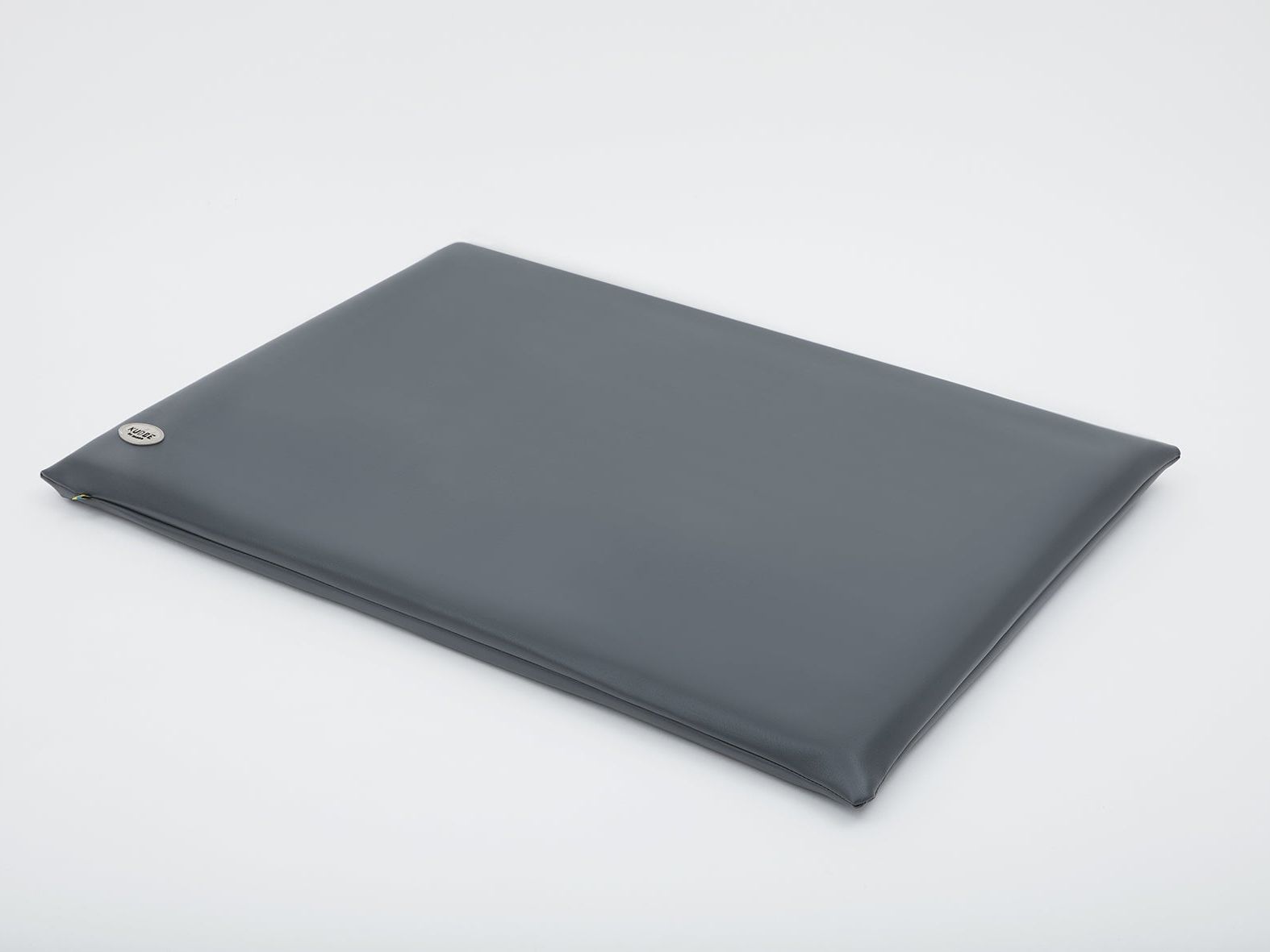Tapis de repos pour chien JOKKMOKK simili cuir